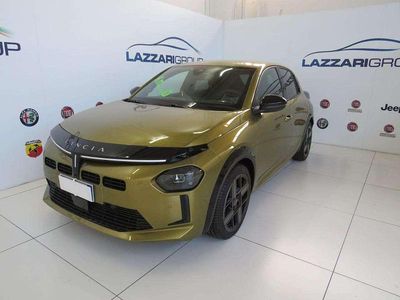 Nuova Lancia Ypsilon 101 CV (74 kW) 2025 Oro Utilitaria