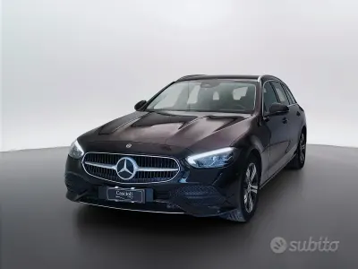 Usata Mercedes 220 200 CV (147 kW) 2021 Nero Station wagon