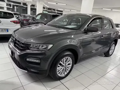 Usata VW T-Roc Sport 150 CV (110 kW) 2021 Grigio SUV
