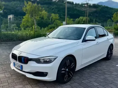 Usata BMW 316 Comfort Edition 116 CV (85 kW) 2012 Bianco Berlina
