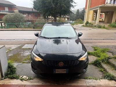 Usata Fiat Tipo 120 CV (88 kW) 2018 Nero Berlina