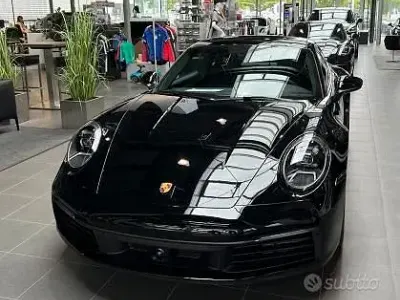 Usata Porsche 911 Carrera 385 CV (283 kW) 2022 Nero Coupé