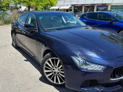 Usata Maserati Ghibli 250 CV (183 kW) 2014 Blu/azzurro Berlina