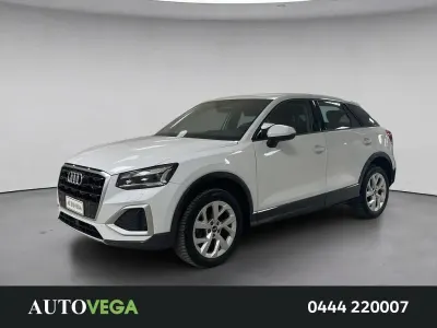 Usata Audi Q2 Advanced 150 CV (110 kW) 2023 Bianco / pastello SUV