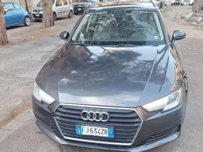 Usata Audi A4 Business 122 CV (89 kW) 2017 Nero Station wagon