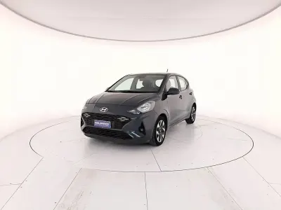 Usata Hyundai i10 Prime 67 CV (49 kW) 2023 Grigio Utilitaria