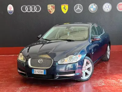 Usata Jaguar XF Luxury 275 CV (202 kW) 2009 Blu/azzurro Berlina