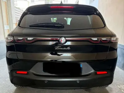 Usado Alfa Romeo Tonale Ti 131 CV (96 kW) 2024 Negro SUV