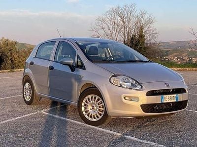 Usata Fiat Punto 69 CV (50 kW) 2016 Utilitaria