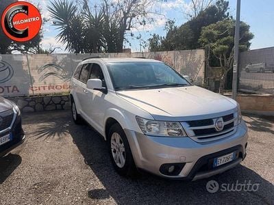 Usata Fiat Freemont Urban 170 CV (125 kW) 2015 Bianco SUV