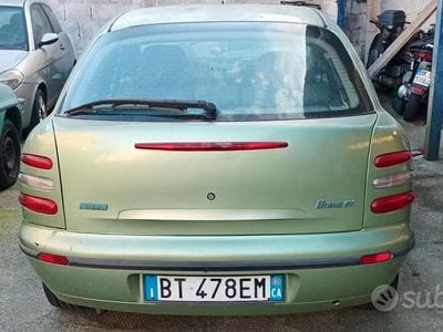 Usata Fiat Brava 80 CV (58 kW) 2001 Verde Utilitaria