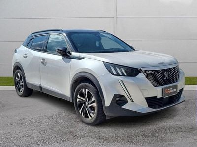 Usata Peugeot e-2008 GT 100 kW (136 CV) 2022 Bianco madre perla SUV