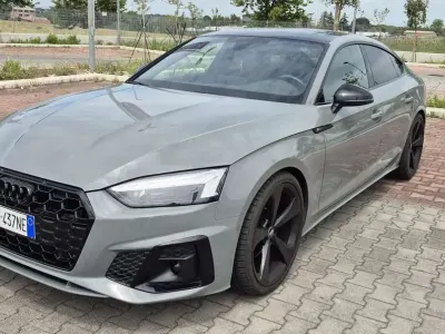 Käytetty Audi A5 Sportback S-Line 163 HP (119 kW) 2020 Harmaa Viistoperä