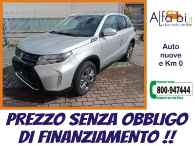 Nuova Suzuki Vitara Cool 110 CV (80 kW) 2026 Vari colori SUV