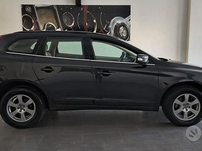 Usata Volvo XC60 Momentum 163 CV (119 kW) 2009 Grigio SUV