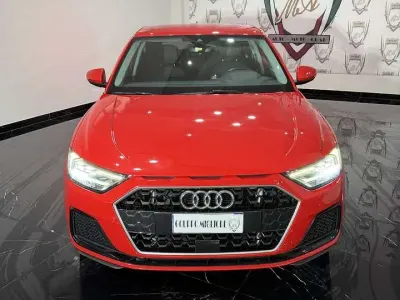 Usata Audi A1 Sportback Admired 116 CV (85 kW) 2018 Rosso Utilitaria