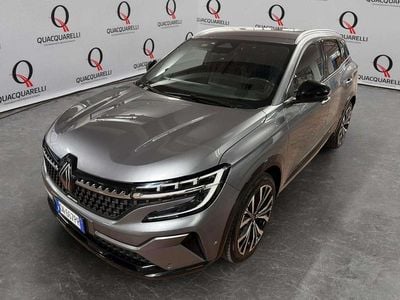 Usata Renault Austral Iconic 200 CV (147 kW) 2023 Grigio SUV