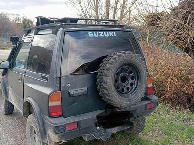 Brugt Suzuki Vitara 75 HK (55 kW) 1990 Sort