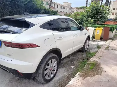 Usata Jaguar E-Pace 150 CV (110 kW) 2019 Bianco SUV