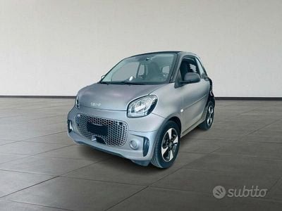 Begagnad Smart ForTwo Coupé Passion 60 kW (82 HK) 2022 Grå Halvkombi