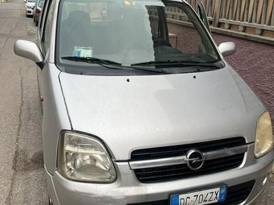 Opel Agila