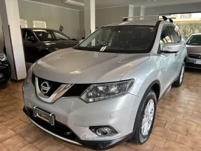 Gebraucht Nissan X-Trail 131 PS (96 kW) 2016 Grau SUV