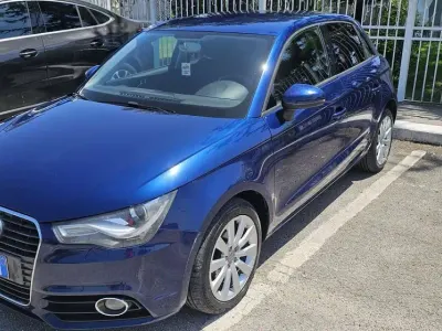 Usata Audi A1 Sportback S-Line 90 CV (66 kW) 2014 Blu/azzurro Utilitaria
