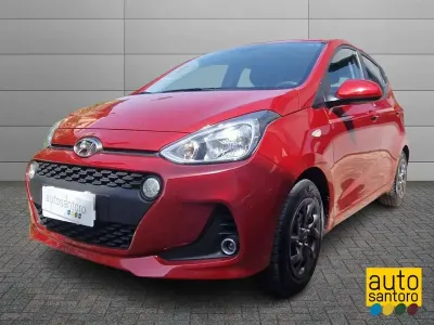 Usata Hyundai i10 67 CV (49 kW) 2018 Rosso Utilitaria