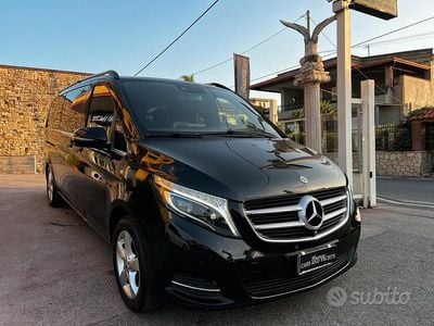 Usata Mercedes V250 Premium 190 CV (139 kW) 2018 Nero Monovolume