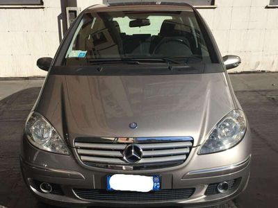 usata Mercedes A180 A 180 ClasseCDI Elegance IVA deducibile