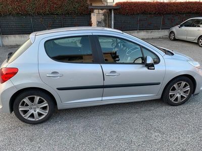 usata Peugeot 207 1.6 HDi 110CV 5p. XS