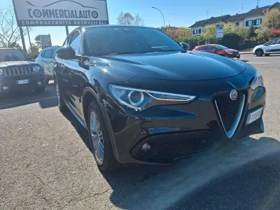 Usata Alfa Romeo Stelvio Tech Edition 190 CV (139 kW) 2018 Nero SUV