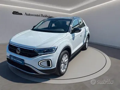 Usata VW T-Roc Style 110 CV (80 kW) 2022 Bianco SUV