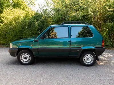 Usata Fiat Panda 4x4 Club 45 CV (33 kW) 1994 Verde Utilitaria