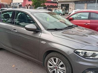 Usata Fiat Tipo Opening Edition 95 CV (69 kW) 2016 Grigio Berlina