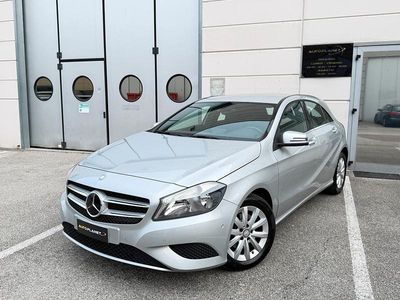 Usata Mercedes A180 Executive 122 CV (89 kW) 2013 Grigio Berlina