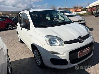 Usata Fiat Panda Lounge 75 CV (55 kW) 2014 Utilitaria