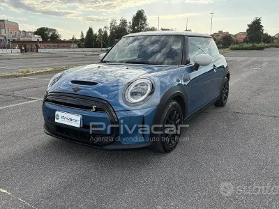Usata Mini Cooper SE Classic 75 kW (102 CV) 2022 Blu Utilitaria
