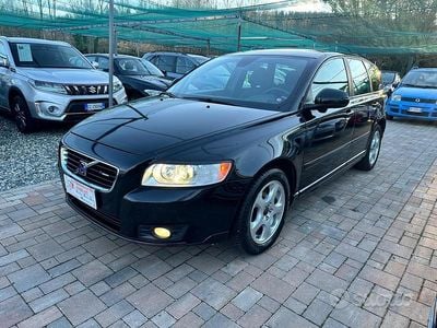 Usata Volvo V50 R-Design 150 CV (110 kW) 2011 Nero Station wagon