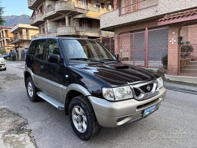 Usata Nissan Terrano 101 CV (74 kW) 2000 Nero SUV
