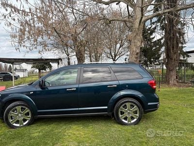 Usata Fiat Freemont Lounge 170 CV (125 kW) 2013 Blu SUV