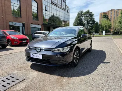 Usata VW Golf VIII Life 110 CV (80 kW) 2021 Nero Berlina
