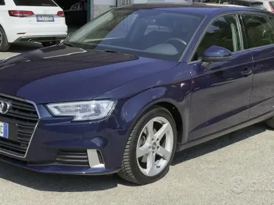 Usata Audi A3 Sport 116 CV (85 kW) 2018 Blu Berlina