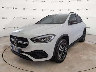 Usata Mercedes GLA200 150 CV (110 kW) 2020 Bianco SUV
