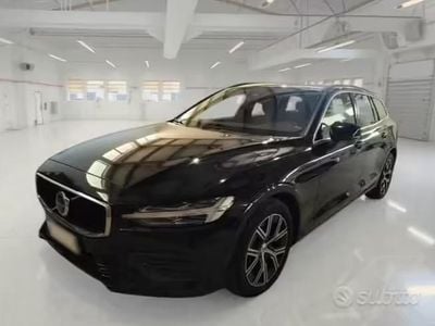 Usata Volvo V60 Core 197 CV (144 kW) 2022 Other Station wagon