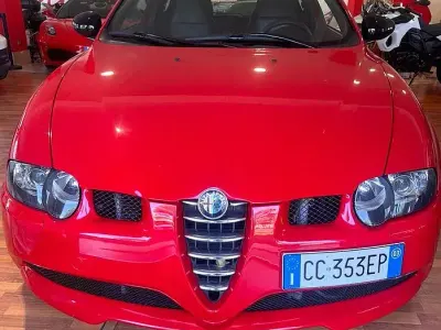 Usata Alfa Romeo 147 GTA 250 CV (183 kW) 2003 Rosso Utilitaria