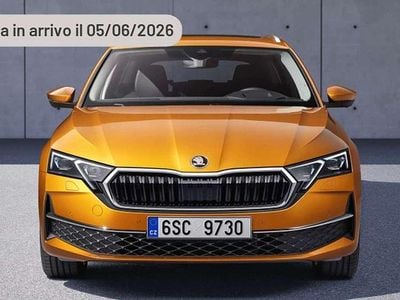Argento Nuova 2025 Skoda Octavia SportLine Station wagon | 34.030 € (Molto cara)