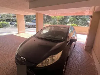 Usata Ford Fiesta Titanium 68 CV (50 kW) 2009 Nero Berlina