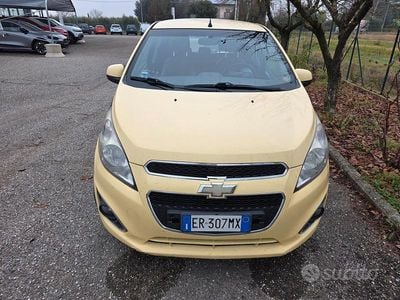 Usata Chevrolet Spark 65 CV (47 kW) 2013 Giallo Utilitaria