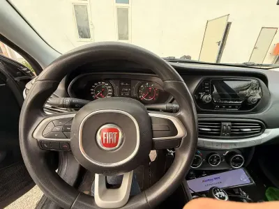 Occasion Fiat Tipo Opening Edition 95 ch (69 kW) 2016 Berline